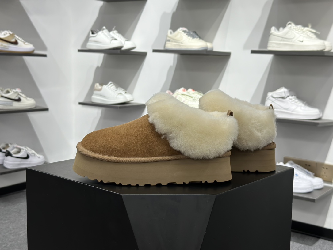 260 UGG W I-Nita Platfo 妮塔厚底款系列经典松糕锯齿底休闲百搭增高便鞋