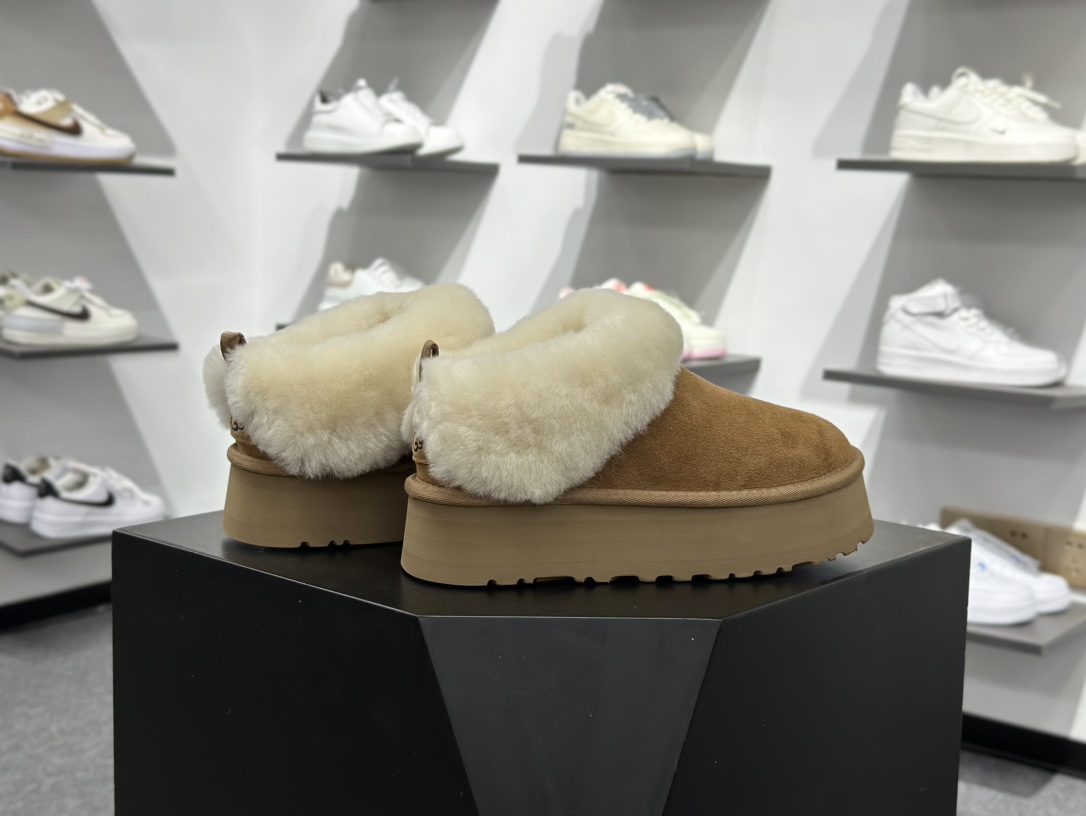 260 UGG W I-Nita Platfo 妮塔厚底款系列经典松糕锯齿底休闲百搭增高便鞋