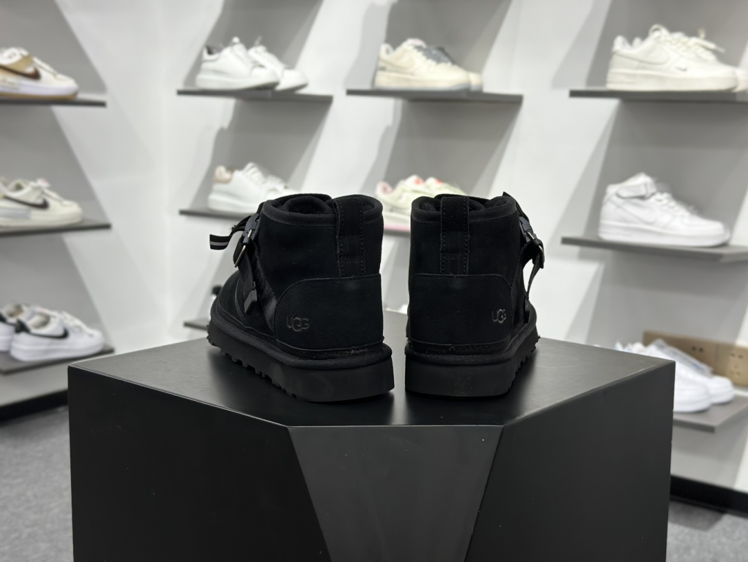 320 UGG 高帮梅尔男休闲鞋雪地靴 雪地靴