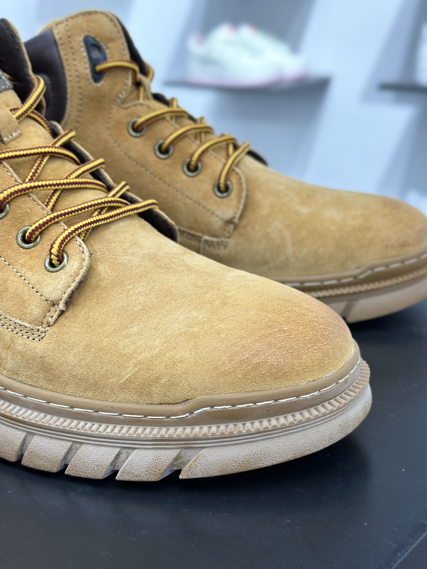 260 添柏岚Timberland Men's Classic Oxford Waterproof Boots男款低帮防水沙漠工装休闲马丁低靴 TB10077