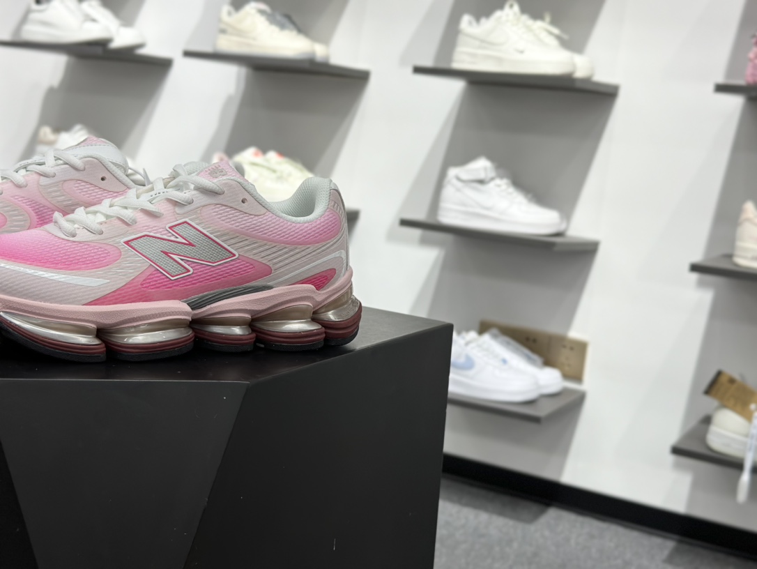 220 New Balance NB2000 舒适百搭防滑耐磨低帮 休闲跑步鞋 U2000PBC