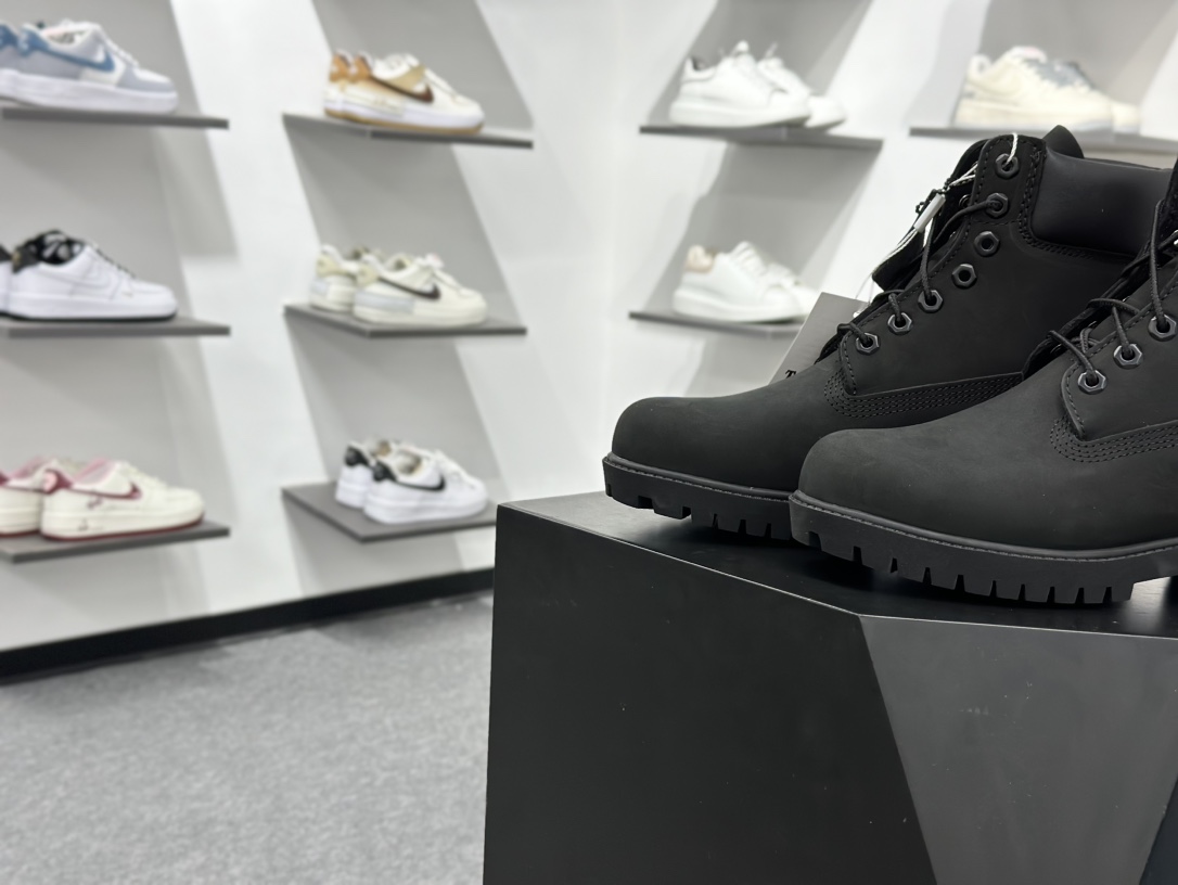 380 得物纯原顶级 一比一原版开发版本 添柏岚 Timberland 踢不烂/经典款黑色高帮 女款六孔 8658A 男款七孔 10073W-Chinese UA Cheap High Quatity Brand Clothes Bags handbags Sneakers wholesale wholesaler seller from China Factory suppliers Fashion Clothing Shoes best Quality Beautiful Price 380 得物纯原顶级 一比一原版开发版本 添柏岚 Timberland 踢不烂/经典款黑色高帮 女款六孔 8658A 男款七孔 10073W