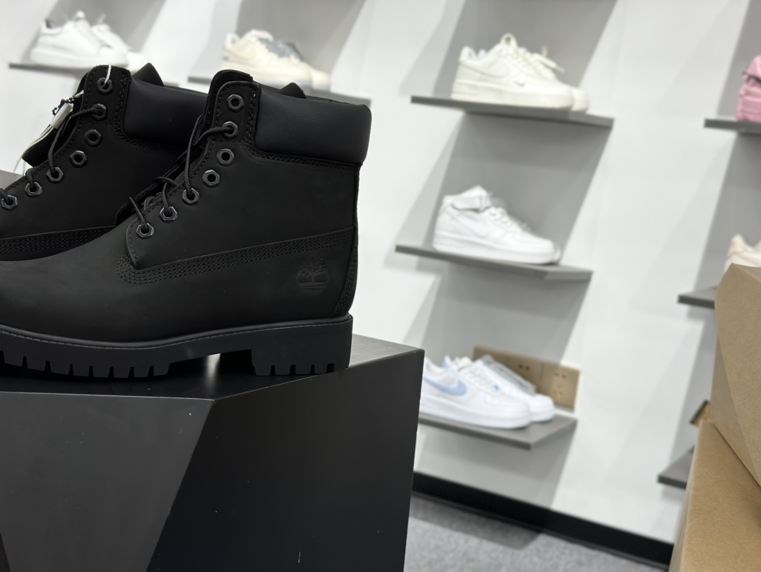 380 得物纯原顶级 一比一原版开发版本 添柏岚 Timberland 踢不烂/经典款黑色高帮 女款六孔 8658A 男款七孔 10073W-Chinese UA Cheap High Quatity Brand Clothes Bags handbags Sneakers wholesale wholesaler seller from China Factory suppliers Fashion Clothing Shoes best Quality Beautiful Price 380 得物纯原顶级 一比一原版开发版本 添柏岚 Timberland 踢不烂/经典款黑色高帮 女款六孔 8658A 男款七孔 10073W