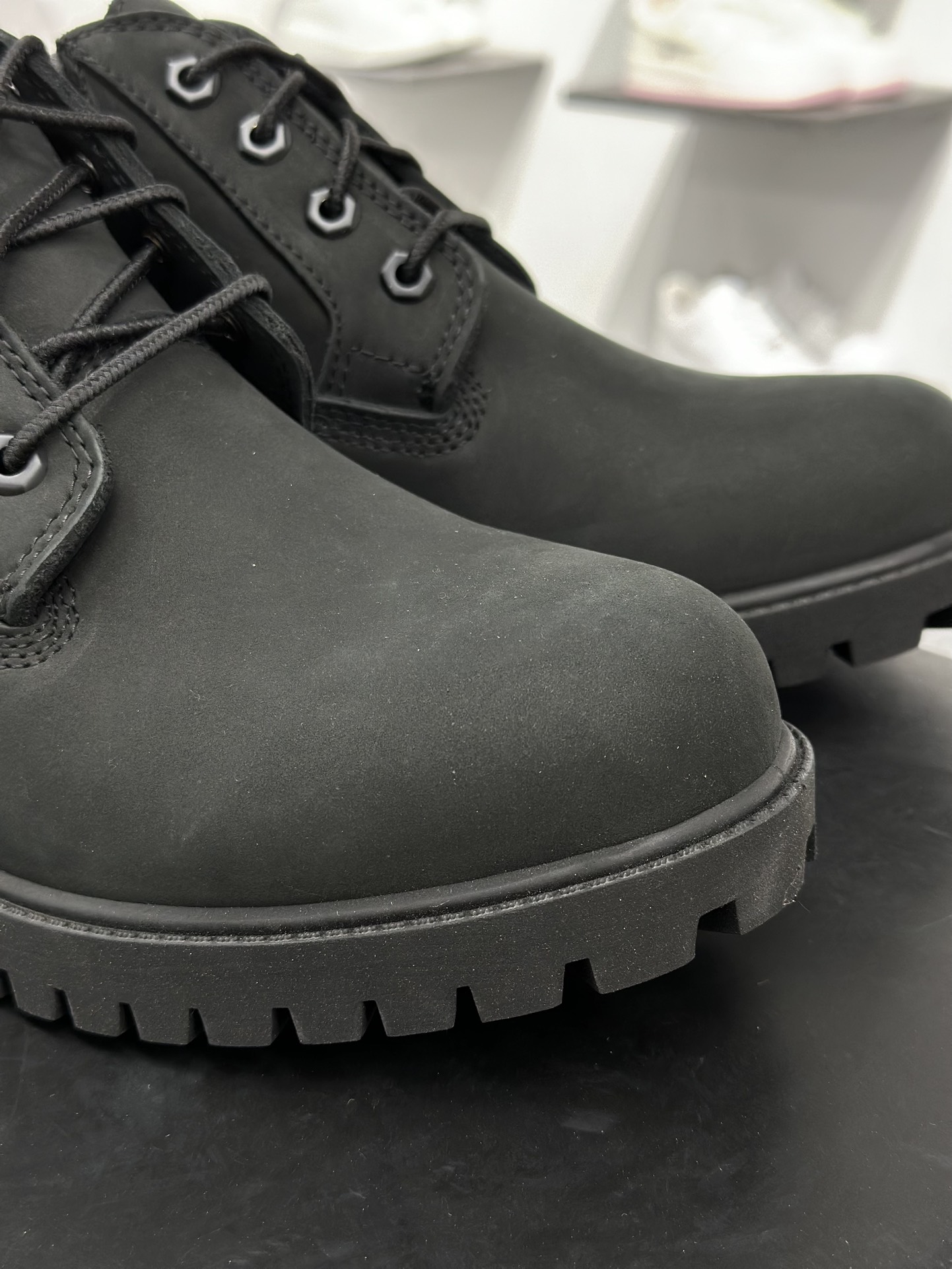 300 得物纯原顶级 一比一原版开发版本 添柏岚 Timberland 踢不烂/黑色低帮 73537