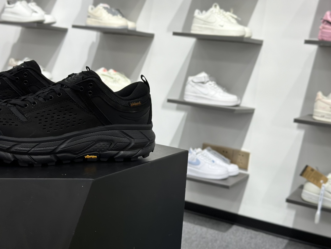 350 HOKA ONE ONE TOR ULTRA LO 休闲美观 低帮跑步鞋