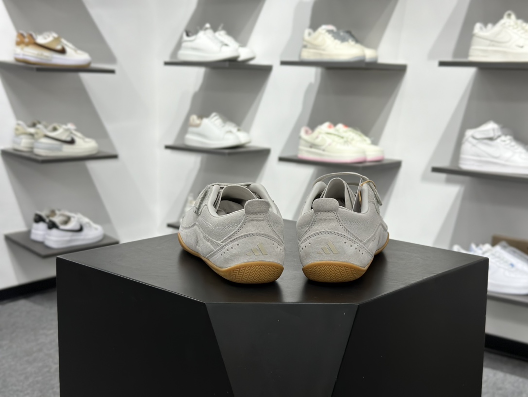 adidas FOS URBAN REVERIE 舒适时尚 阿迪fos芭蕾鞋