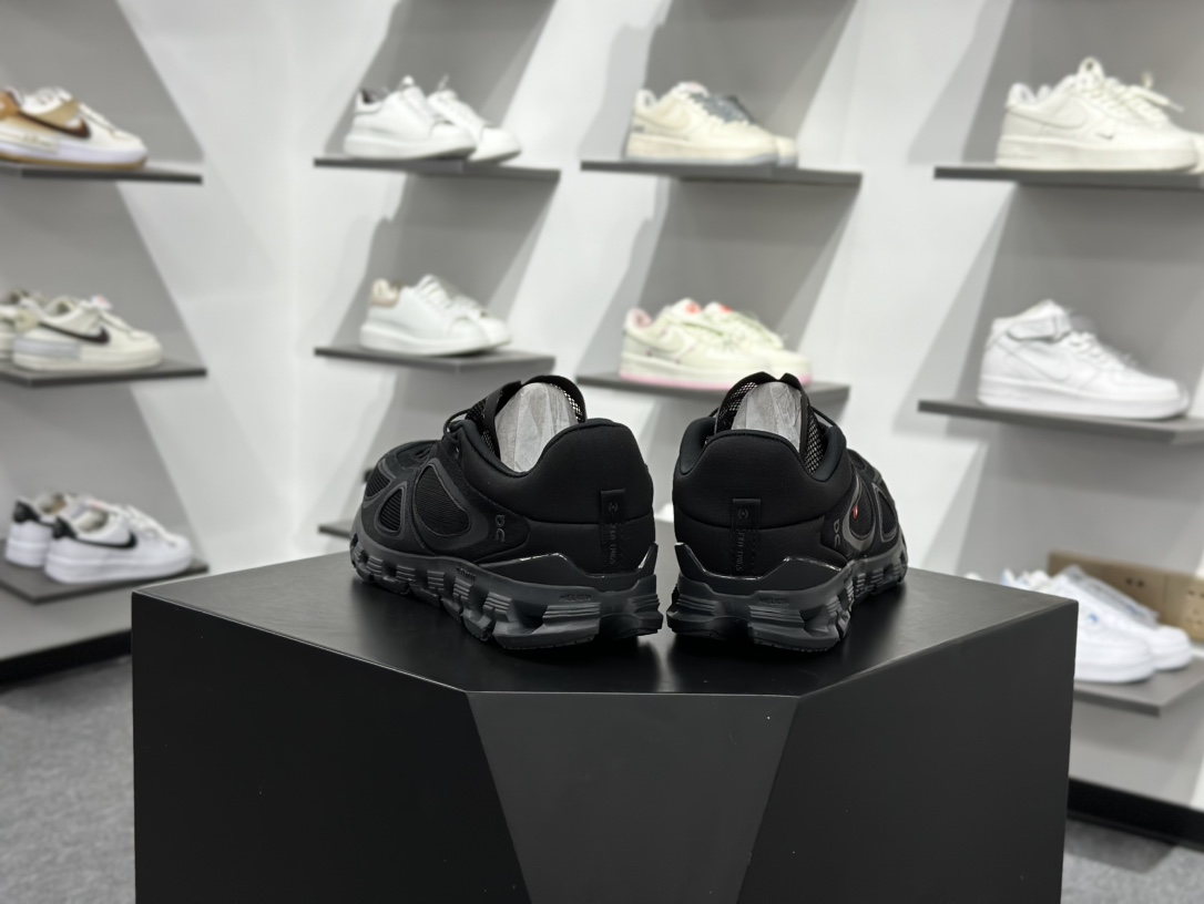 200 On昂跑 Running Cloud X FKA克劳德X系列低帮轻量舒适多功能休闲运动鞋 3MF1091