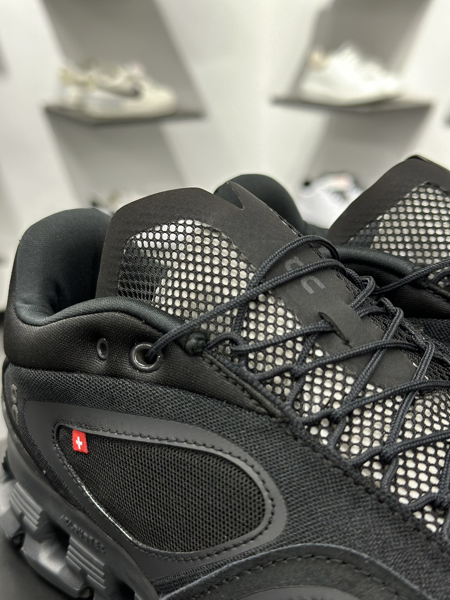 200 On昂跑 Running Cloud X FKA克劳德X系列低帮轻量舒适多功能休闲运动鞋 3MF1091