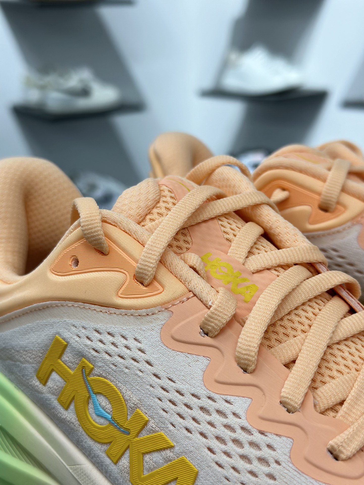 200 HOKA ONE ONE Bondi 9 低帮专业越野跑步鞋 1162011/FSTP-Chinese UA Cheap High Quatity Brand Clothes Bags handbags Sneakers wholesale wholesaler seller from China Factory suppliers Fashion Clothing Shoes best Quality Beautiful Price 200 HOKA ONE ONE Bondi 9 低帮专业越野跑步鞋 1162011/FSTP