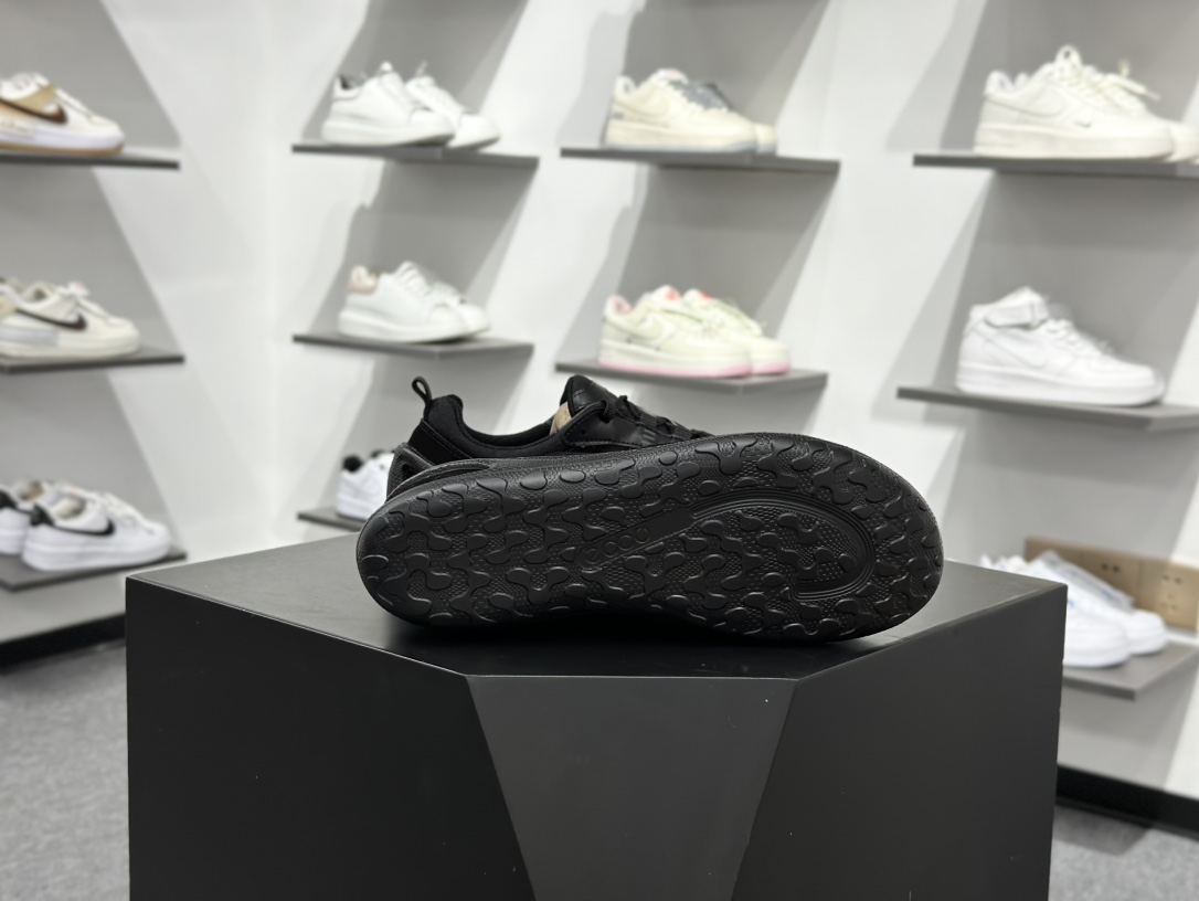 ECCO爱步运动休闲鞋 轻便缓震跑步鞋 802433