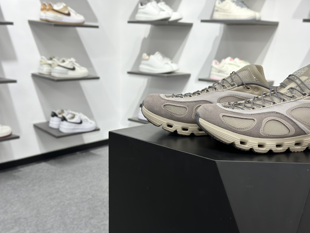 200 On昂跑 Running Cloud X FKA克劳德X系列低帮轻量舒适多功能休闲运动鞋 3MF1091071