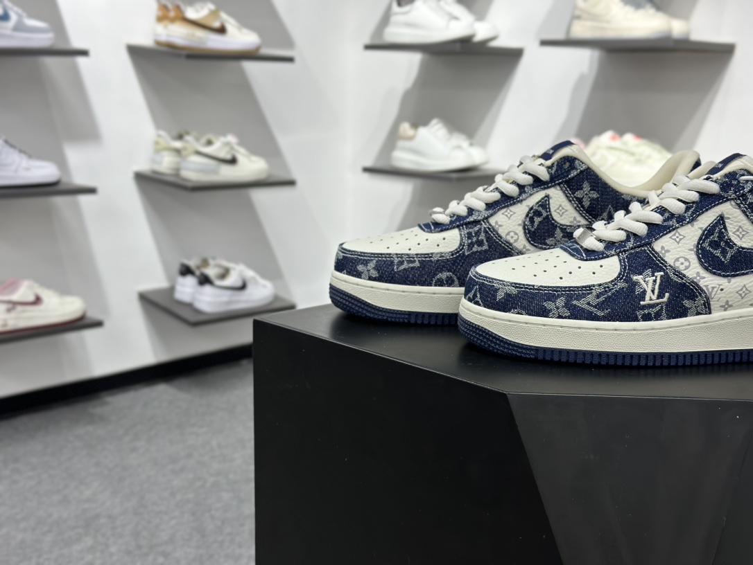 Nike Air Force 1 Low 07 x LV YF9511-800