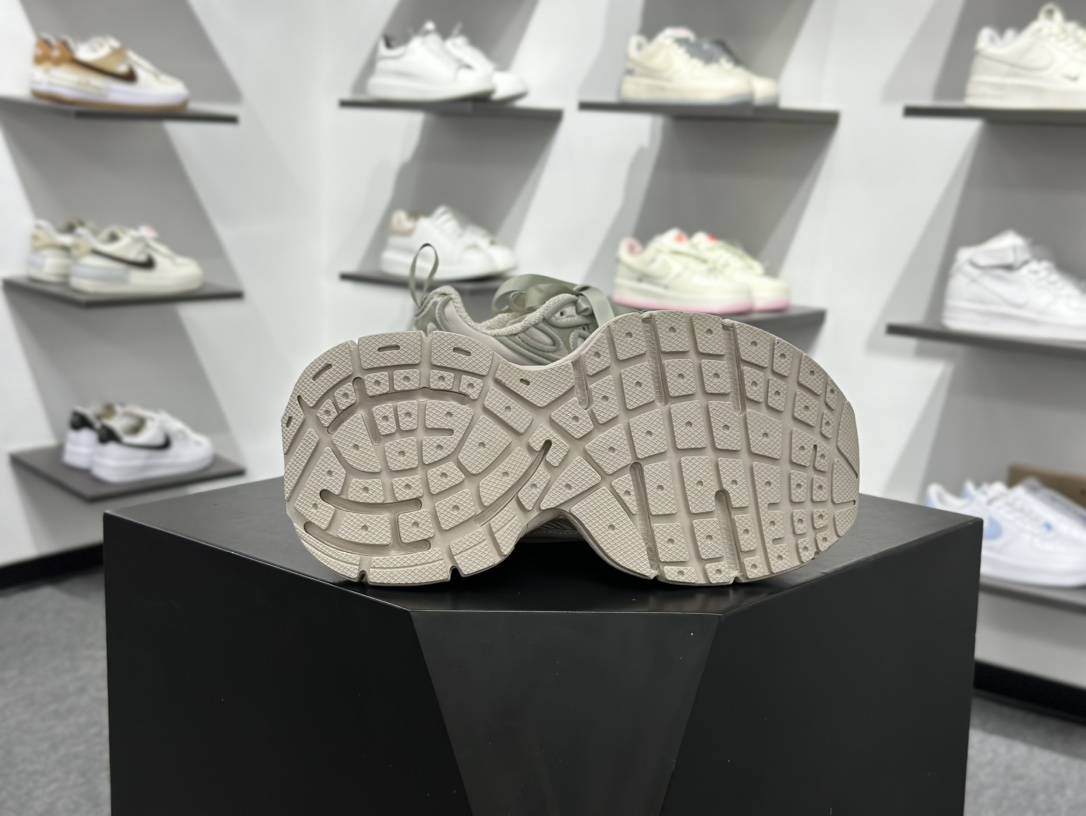 BALENCIAGA 3XL DENIM 系列巴黎世家10代 折边蝴蝶结 低帮复古阔型底姥爹风潮流百搭休闲慢跑鞋 734731 W3XSB 9200