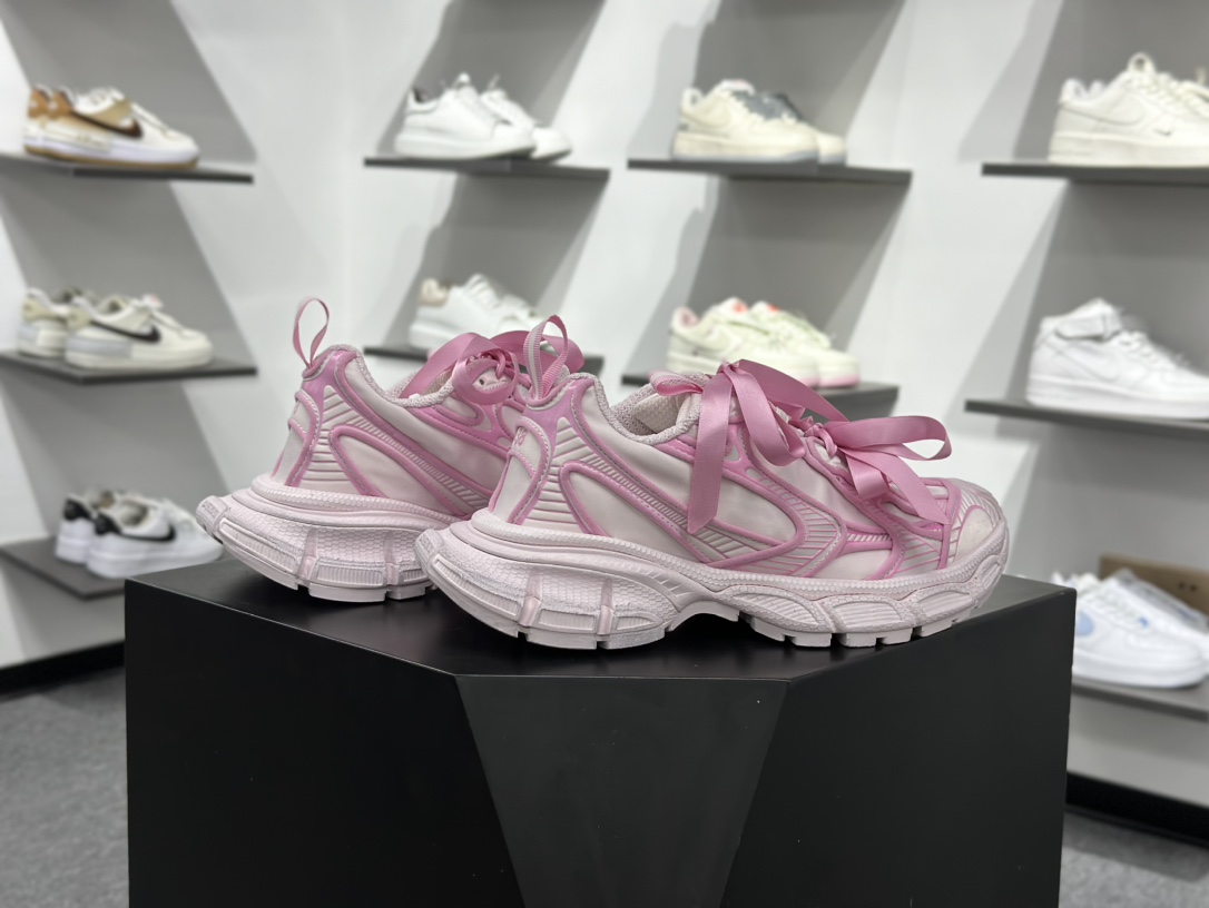 BALENCIAGA 3XL DENIM 系列巴黎世家10代 折边蝴蝶结 低帮复古阔型底姥爹风潮流百搭休闲慢跑鞋 734731 W3XSB 5000-Top High Quatity Cheap Sneakers Fashion Clothing Clothes Bags handbags Shoes of all Brand wholesale With The best Quality And Beautiful Price from China Factory Chinese suppliers wholesaler seller BALENCIAGA 3XL DENIM 系列巴黎世家10代 折边蝴蝶结 低帮复古阔型底姥爹风潮流百搭休闲慢跑鞋 734731 W3XSB 5000