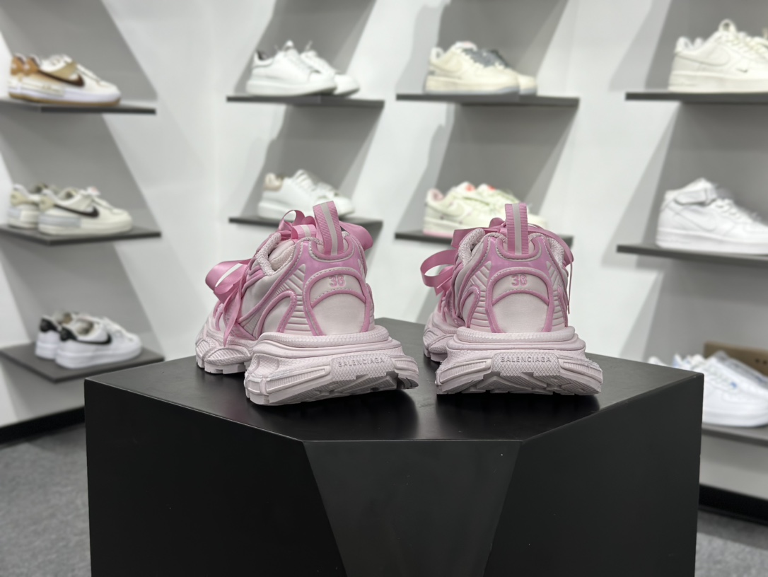 BALENCIAGA 3XL DENIM 系列巴黎世家10代 折边蝴蝶结 低帮复古阔型底姥爹风潮流百搭休闲慢跑鞋 734731 W3XSB 5000-Top High Quatity Cheap Sneakers Fashion Clothing Clothes Bags handbags Shoes of all Brand wholesale With The best Quality And Beautiful Price from China Factory Chinese suppliers wholesaler seller BALENCIAGA 3XL DENIM 系列巴黎世家10代 折边蝴蝶结 低帮复古阔型底姥爹风潮流百搭休闲慢跑鞋 734731 W3XSB 5000