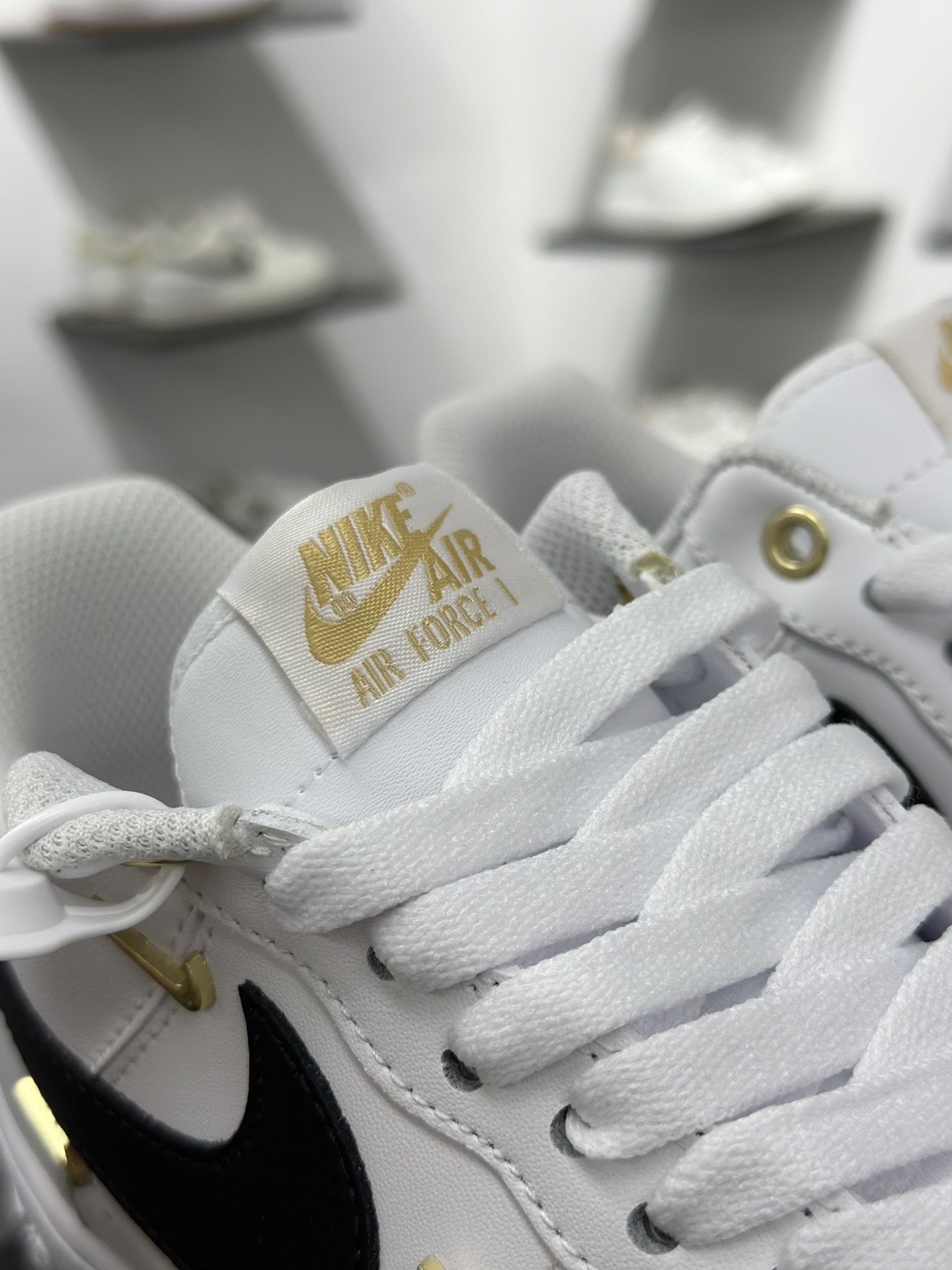 耐克Nike By You Air Force 1'07 Low Retro SP空军一号低帮经典百搭休闲运动板鞋 ZH0316-093