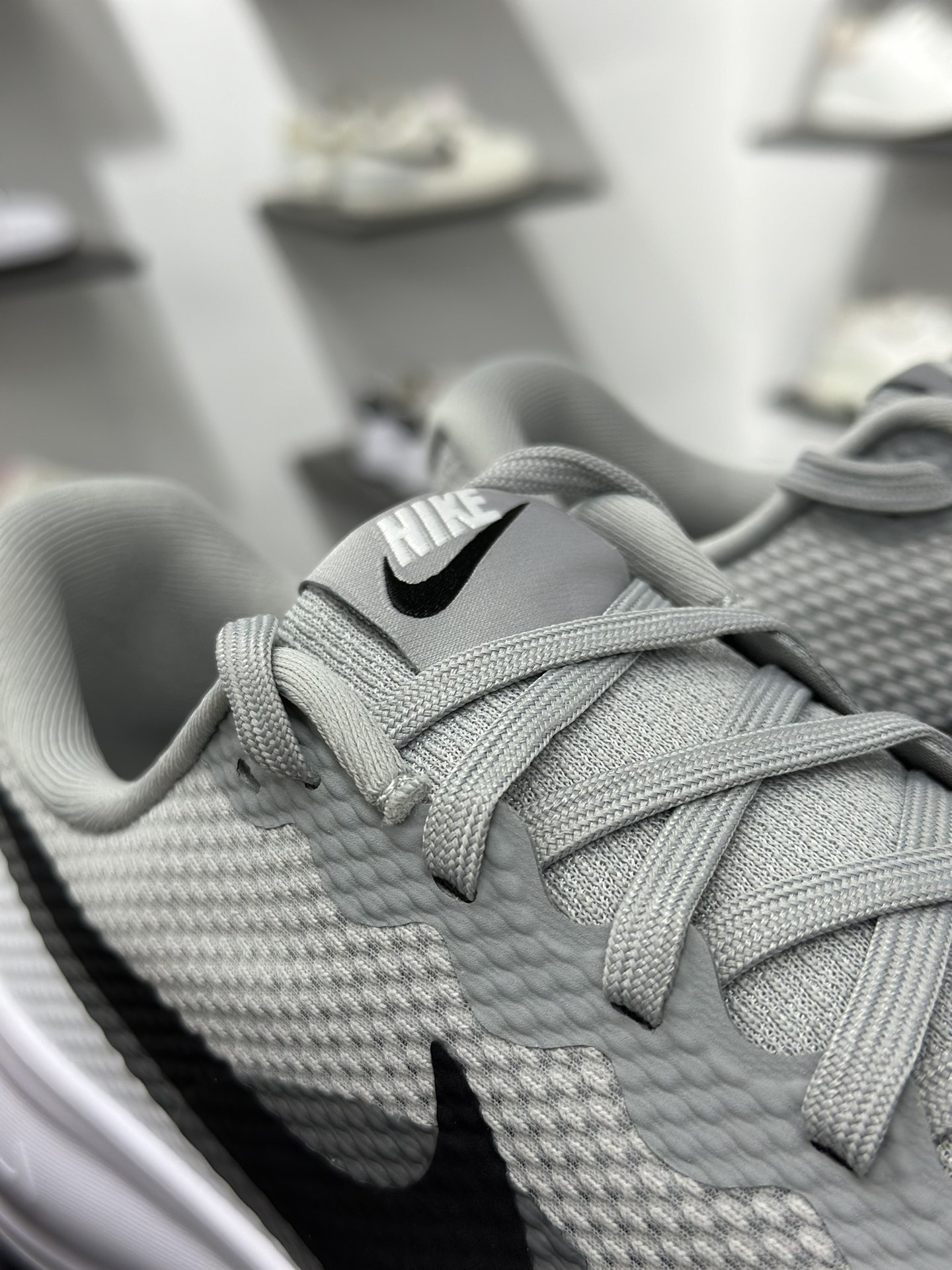 Nike Revolution 8 耐克轻便跑步鞋网面透气休闲鞋 HJ9198-004