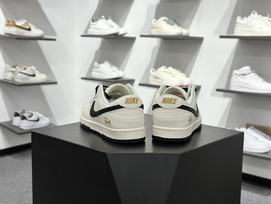 280 Nike SB Dunk Low Supreme联名 JP1628-010