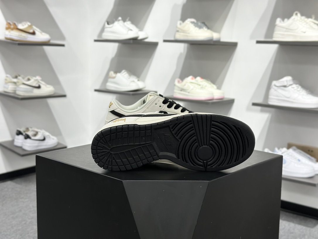 280 Nike SB Dunk Low Supreme联名 JP1628-010