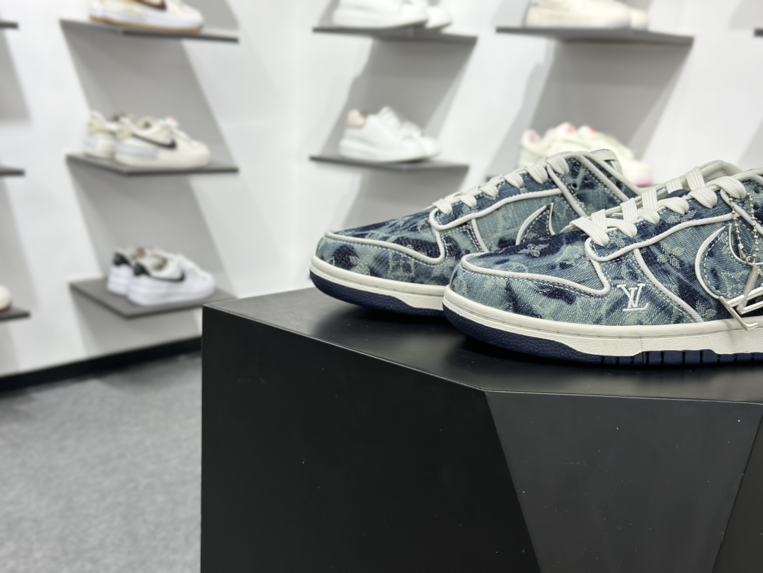 280 Nike SB Dunk Low LV联名 青蓝牛仔 高端定制 低帮休闲板鞋 SC0601-466