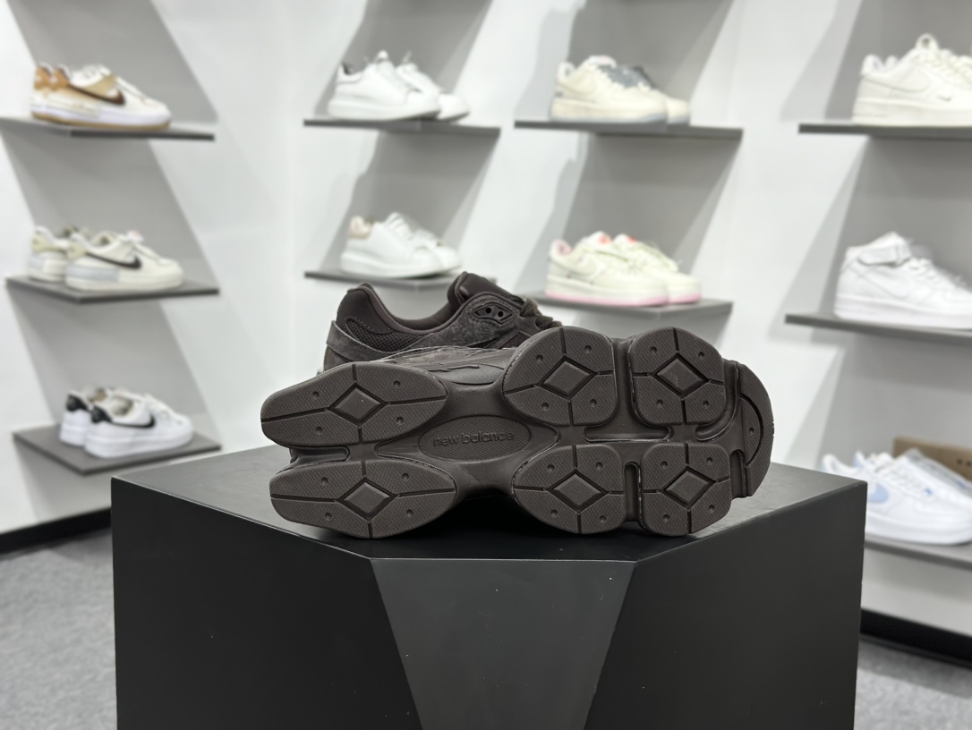 Joe Freshgoods x New Balance 版本 NB9060 联名款 复古休闲运动慢跑鞋 U9060ZWD