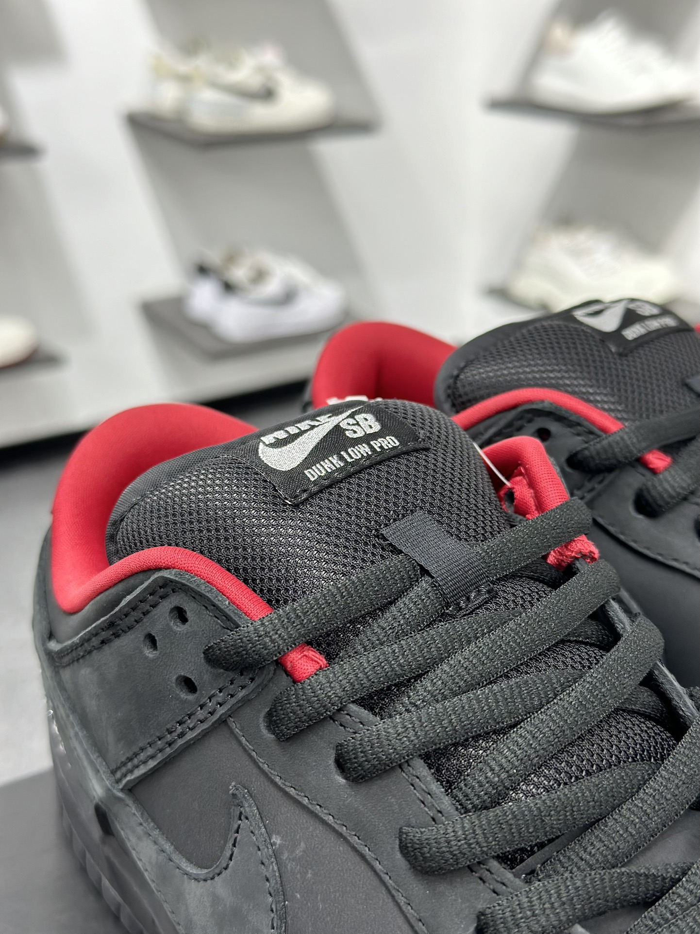 320 Supreme x NK Dunk Low SUP联名款 低帮休闲滑板鞋 HQ8487-001