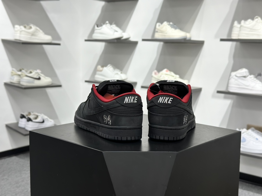 320 Supreme x NK Dunk Low SUP联名款 低帮休闲滑板鞋 HQ8487-001