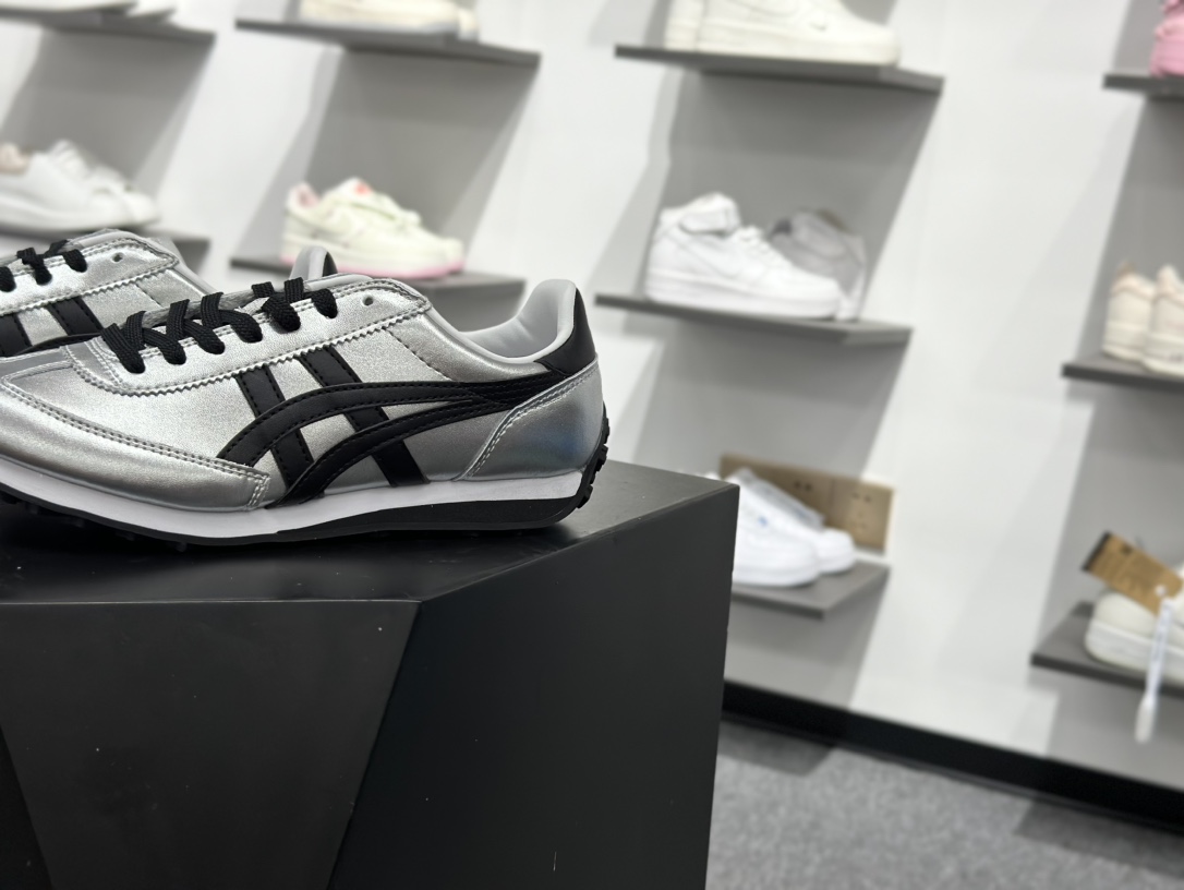 180 鬼冢虎Onitsuka Tiger California 78系列 FS11超舒适缓震复合底 1183C530-020