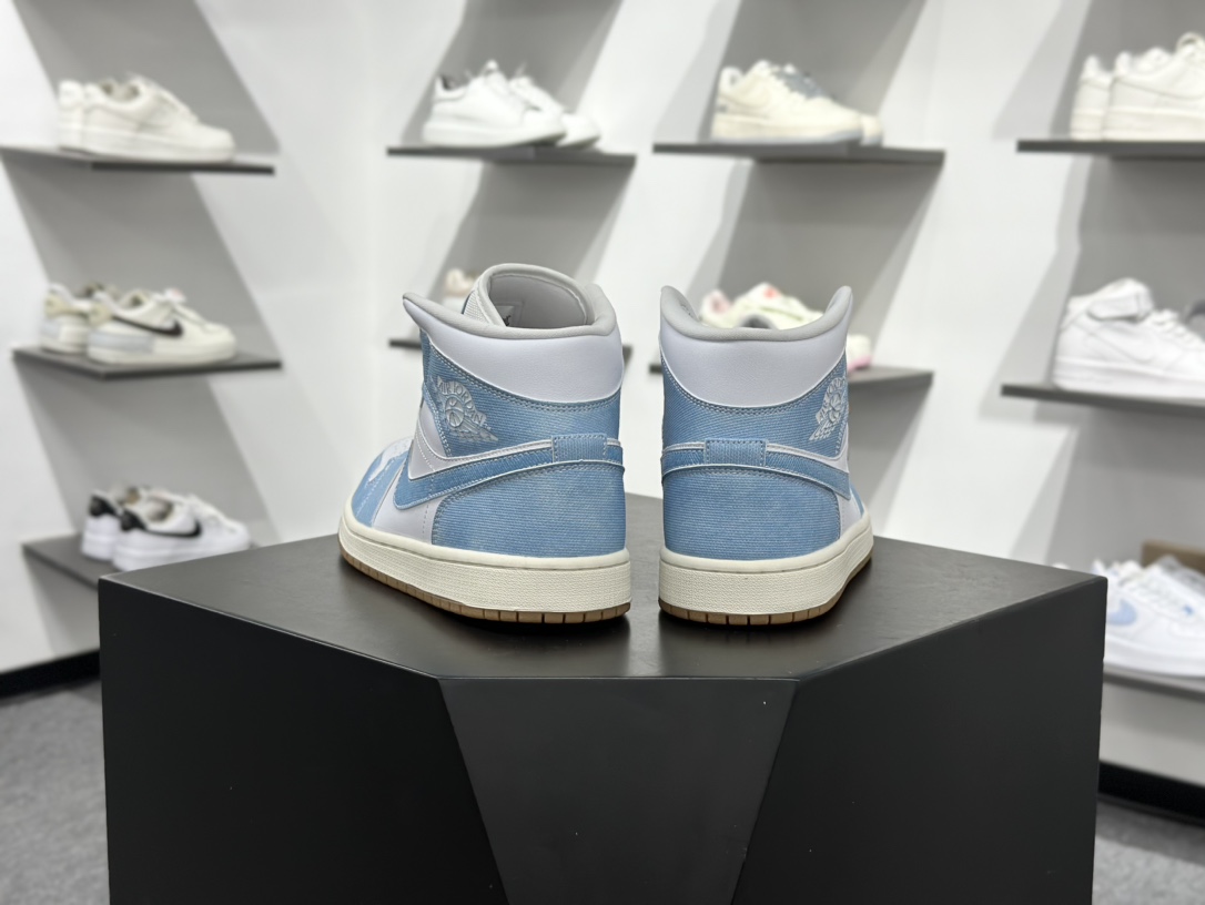 200 Nike AIR JORDAN 1 MID AJ1 乔1 耐克 低帮文化篮球鞋 HQ2005-100