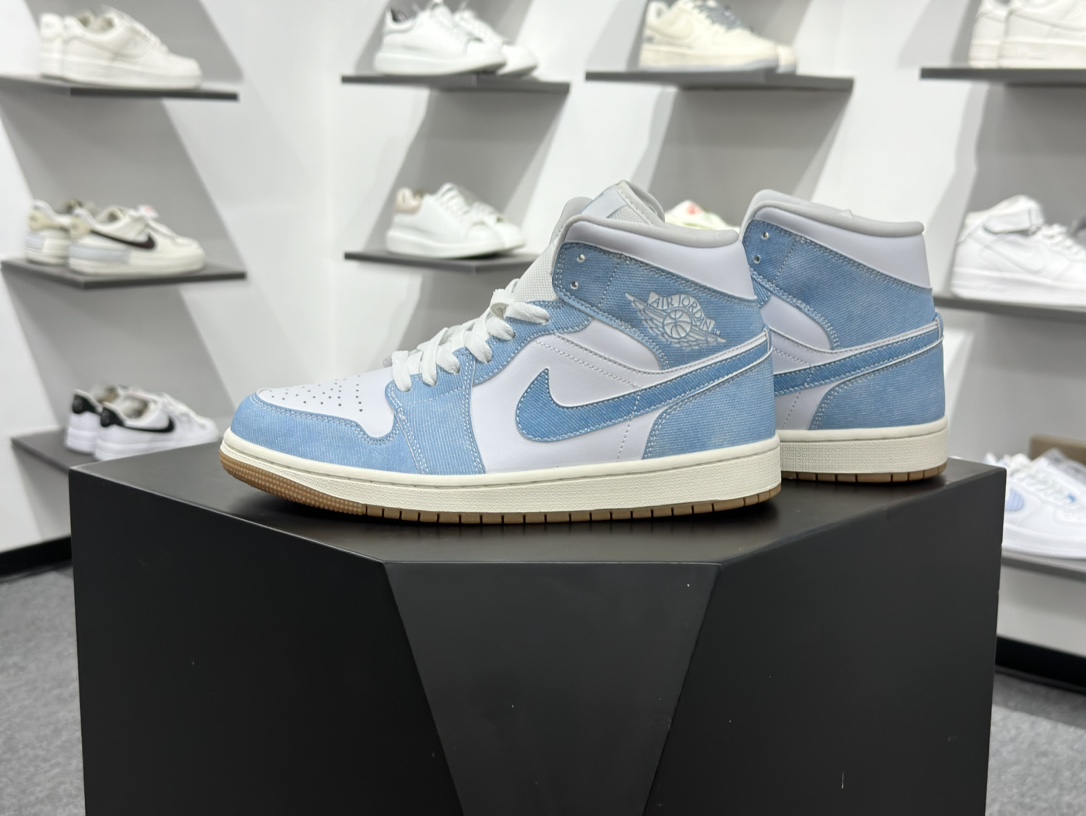 200 Nike AIR JORDAN 1 MID AJ1 乔1 耐克 低帮文化篮球鞋 HQ2005-100