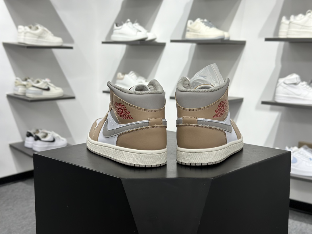 200 Nike AIR JORDAN 1 MID AJ1 乔1 耐克 低帮文化篮球鞋 DQ8426-200