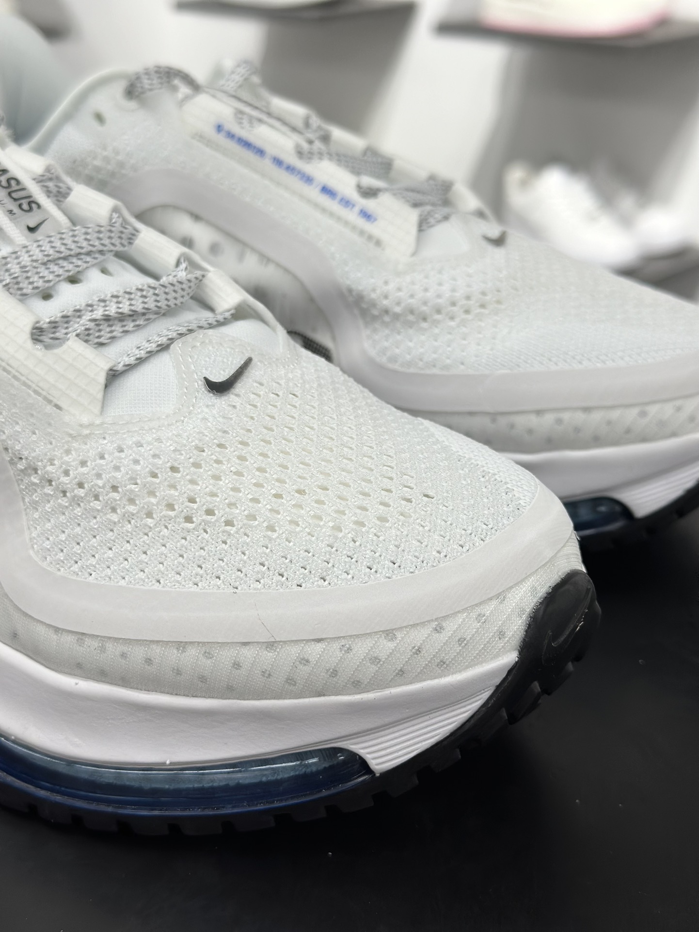 260 Nike Air Zoom Pegasus Premium 耐克 新款气垫缓震休闲跑步鞋 HQ2592-104