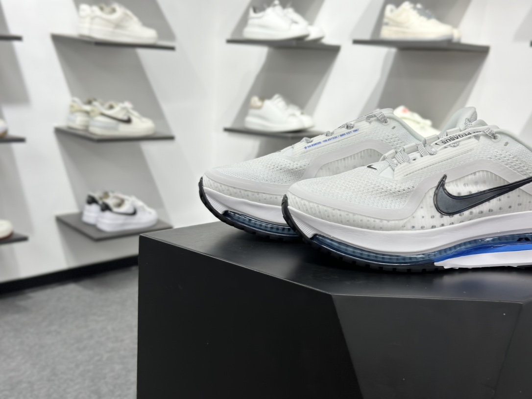 260 Nike Air Zoom Pegasus Premium 耐克 新款气垫缓震休闲跑步鞋 HQ2592-104