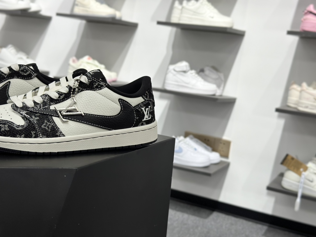 280 Travis Scott x Fragment Design x Air Jordan 1 Low SP AJ1 乔1 LV联名 白黑牛仔 低帮文化休闲板鞋 SC0601-058