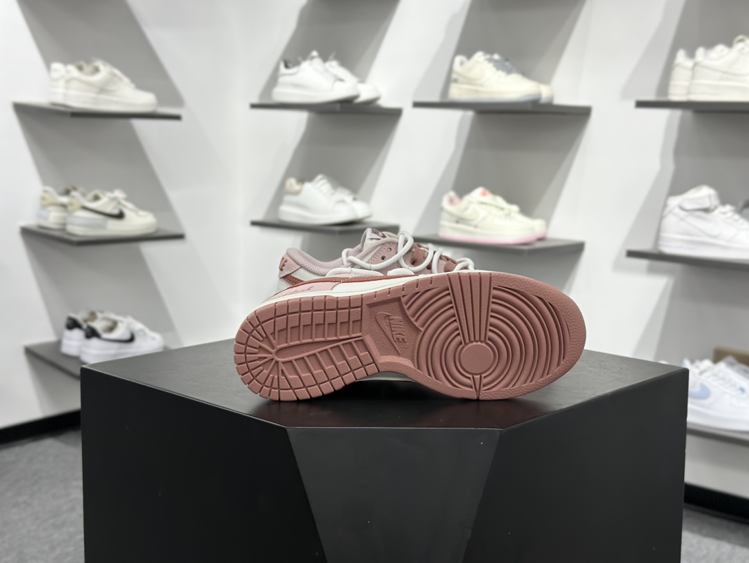 280 Nike SB Dunk Low ”Just Do It”联名纯 PC0528-105