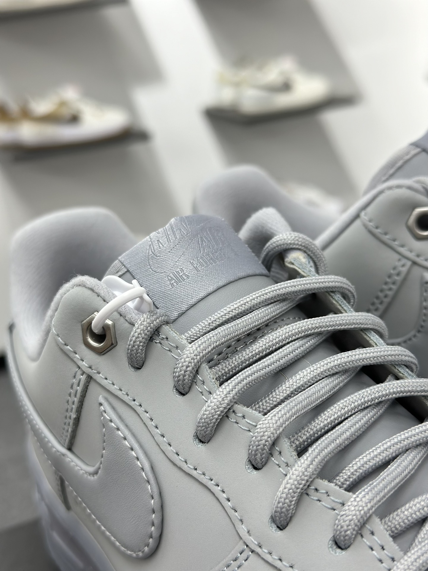 200 Nk Air Force 1‘07 Low 空军一号低帮休闲板鞋 CJ9197-002