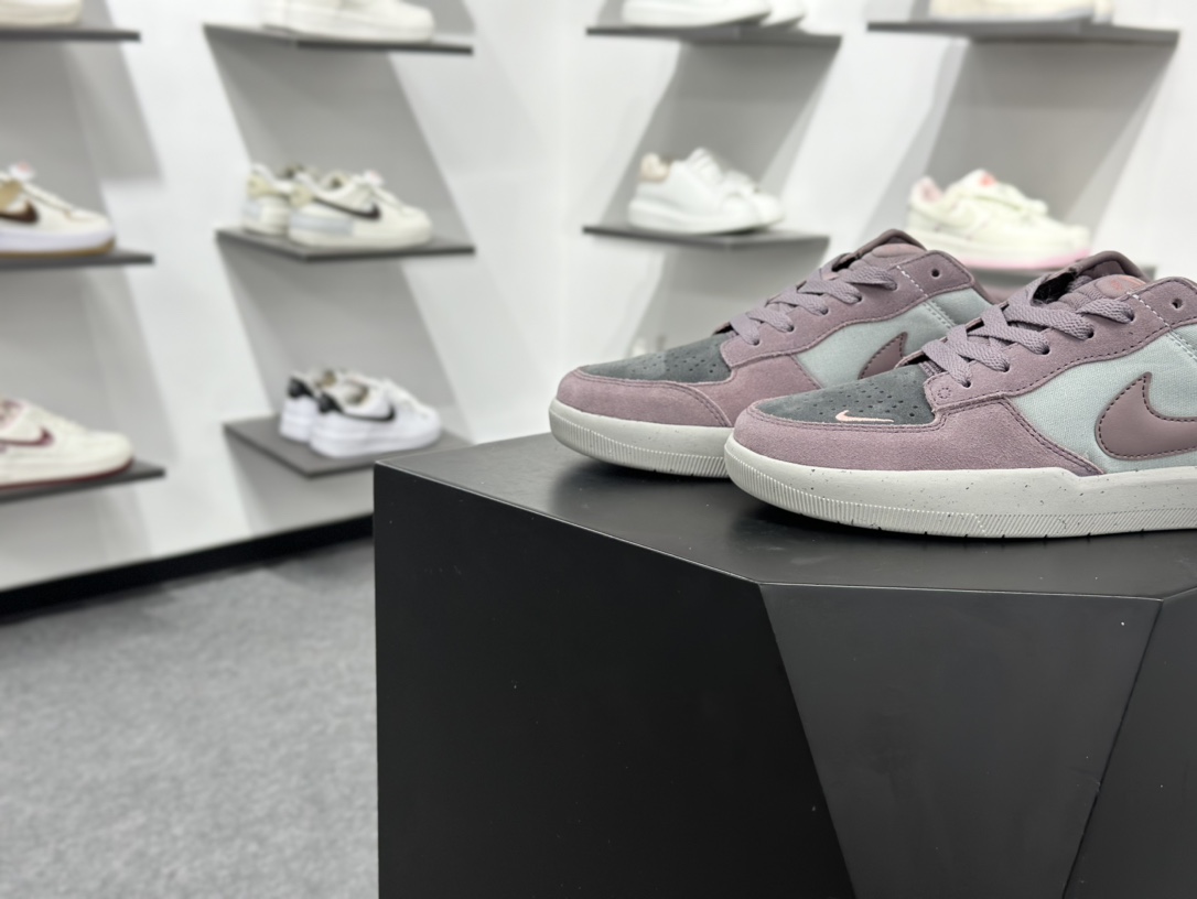 160 Nk SB Force 58 简版复古滑板鞋 DV5477-010