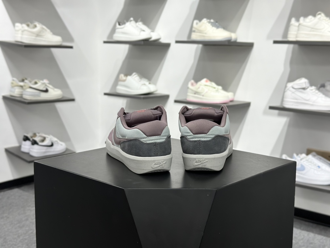 160 Nk SB Force 58 简版复古滑板鞋 DV5477-010