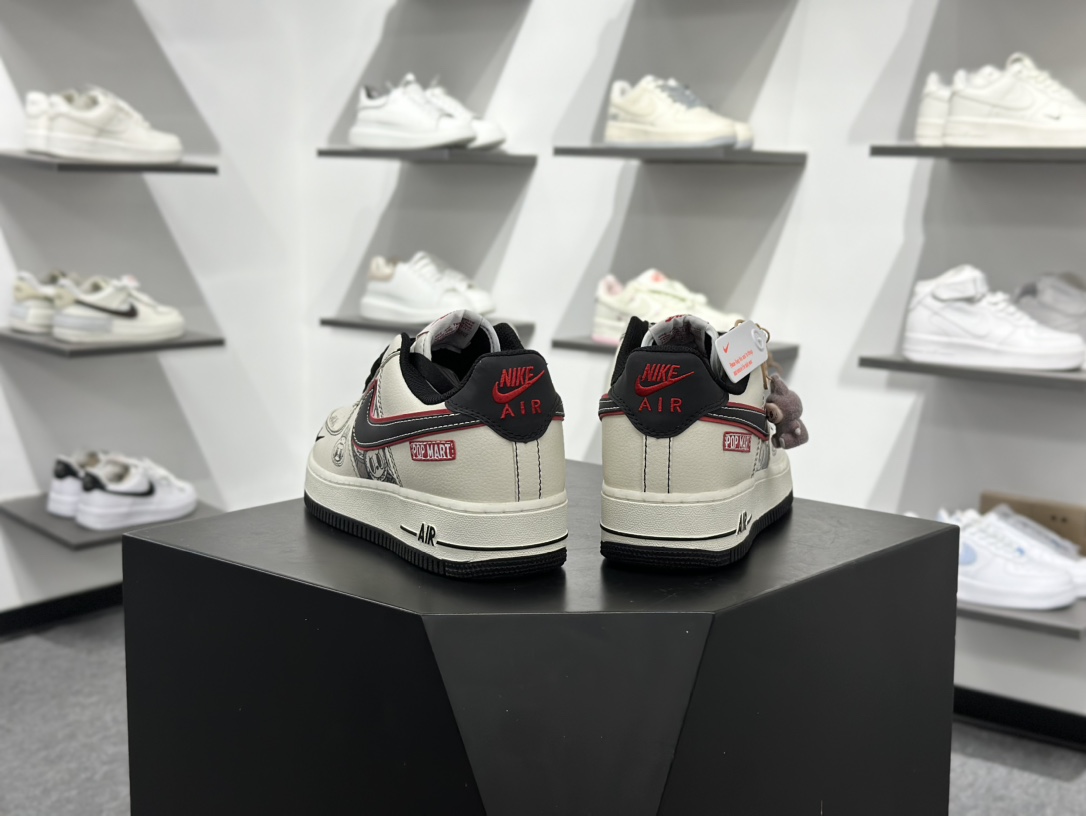 260 Air Force 1 ‘07 Low 拉布布涂鸦米黑红 HQ1688-001