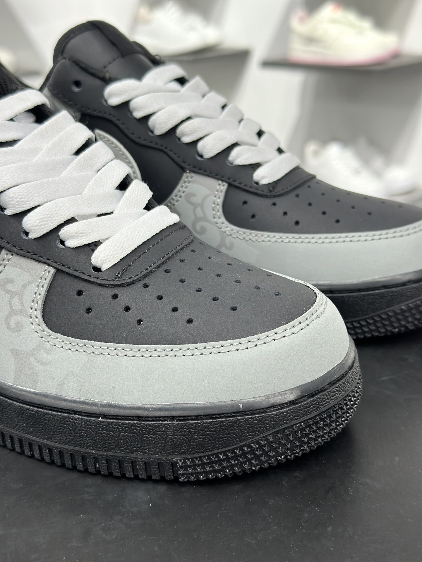 260 Nike Air Force 1 Low 07 WET 影月巡 黑灰 ZH0316-108-Chinese UA Cheap High Quatity Brand Clothes Bags handbags Sneakers wholesale wholesaler seller from China Factory suppliers Fashion Clothing Shoes best Quality Beautiful Price 260 Nike Air Force 1 Low 07 WET 影月巡 黑灰 ZH0316-108