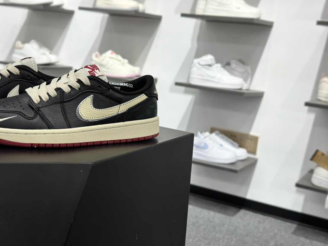 220 AIR JORDAN 1 RETRO LW NITRO 乔1 耐克 低帮文化篮球鞋 IB8958-001