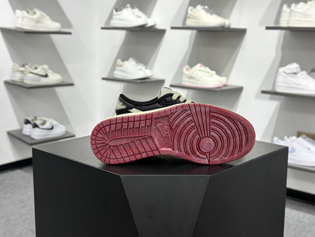 220 AIR JORDAN 1 RETRO LW NITRO 乔1 耐克 低帮文化篮球鞋 IB8958-001