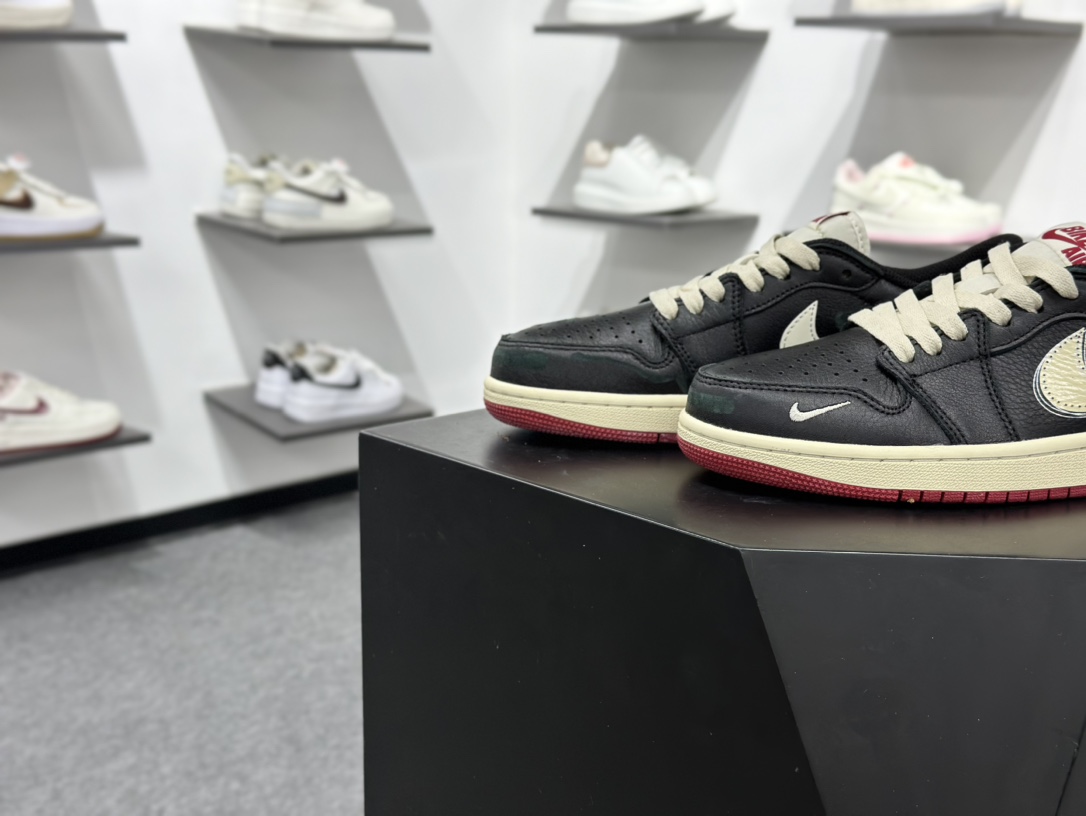 220 AIR JORDAN 1 RETRO LW NITRO 乔1 耐克 低帮文化篮球鞋 IB8958-001