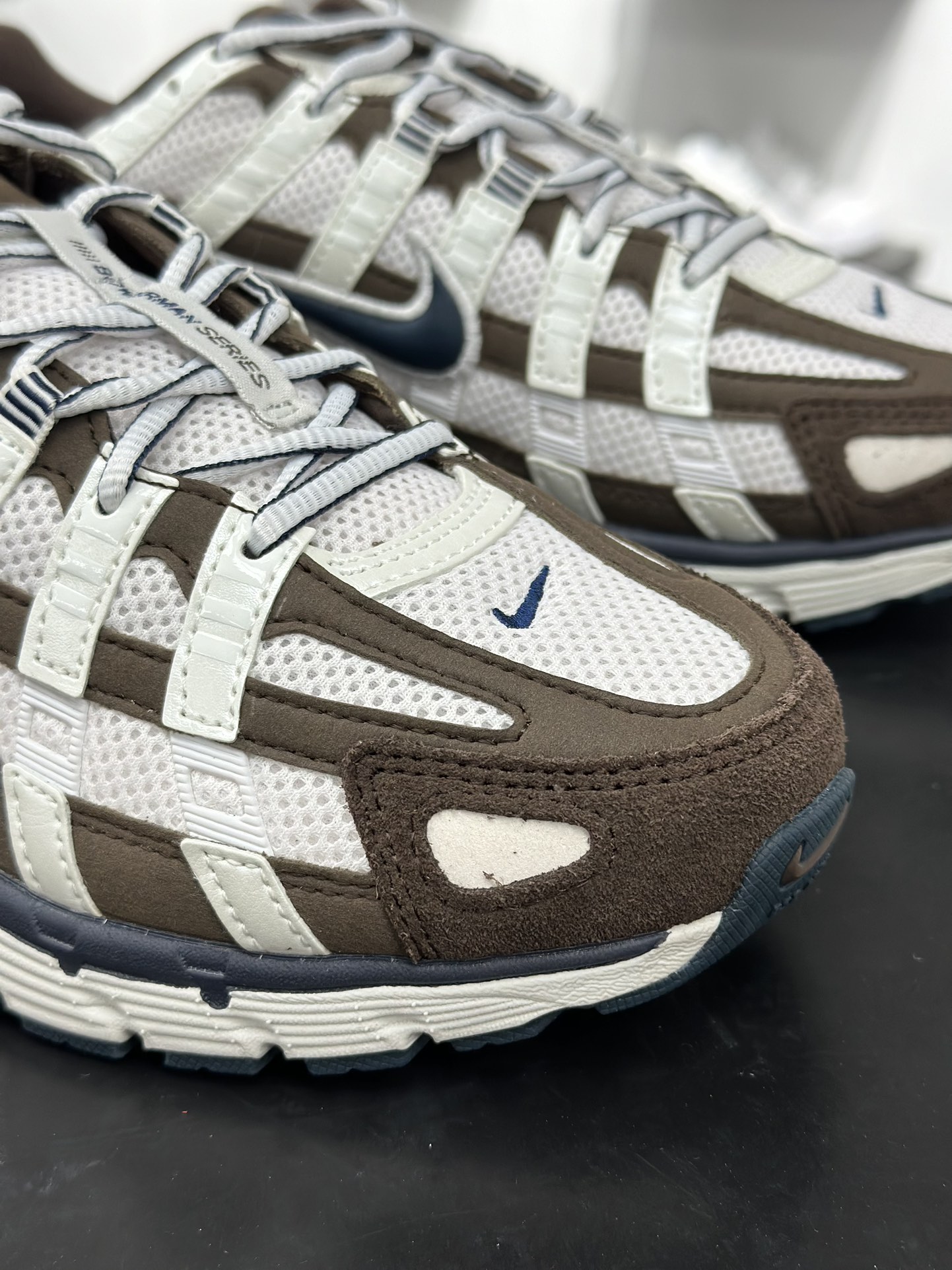 200 Nike P-6000 P 复古休闲运动老爹鞋 HV8972-001