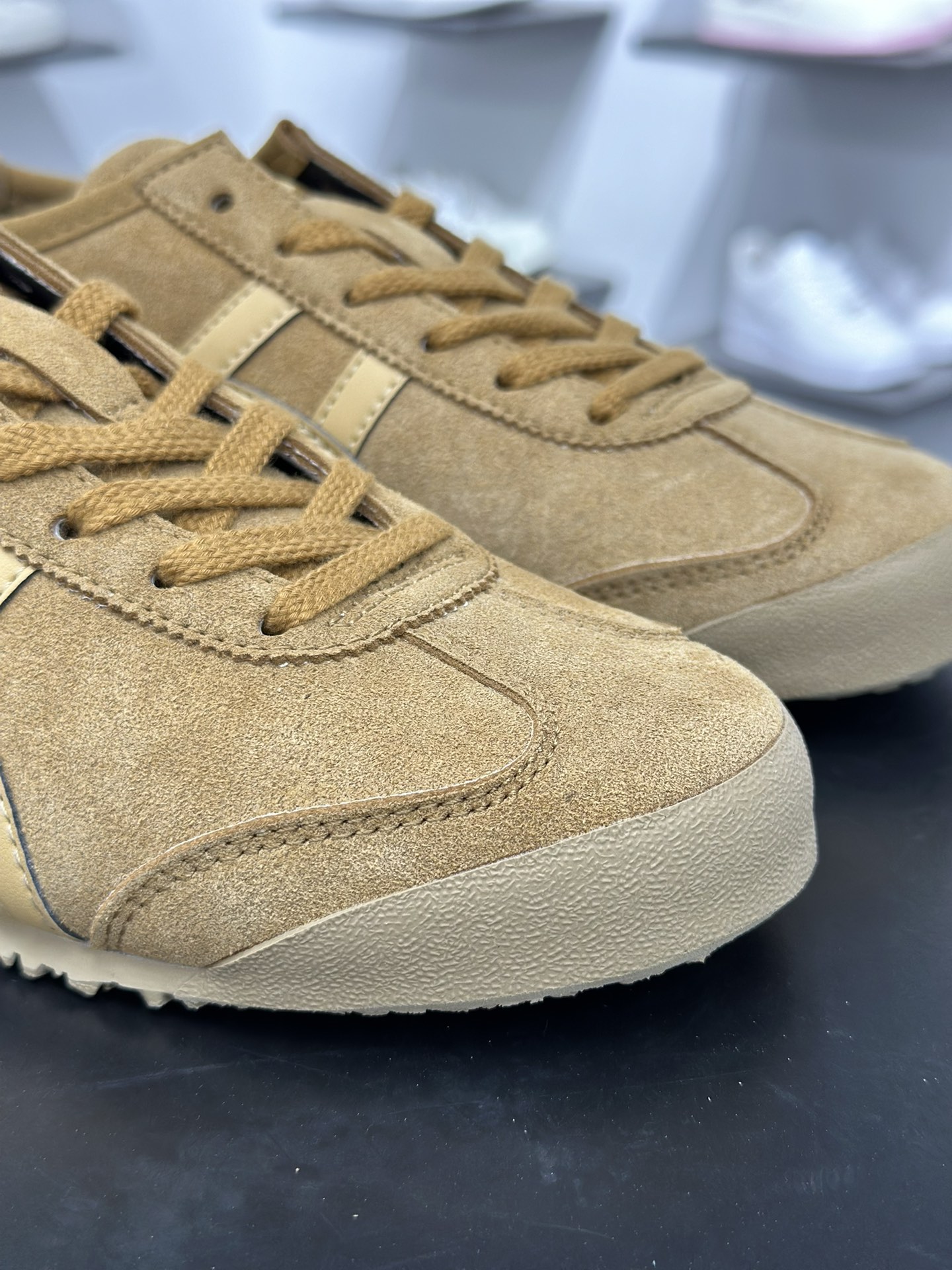 160 Asics Onitsuka Tiger MEXICO 66 亚瑟士鬼冢虎复古经典板鞋 1183C520-201