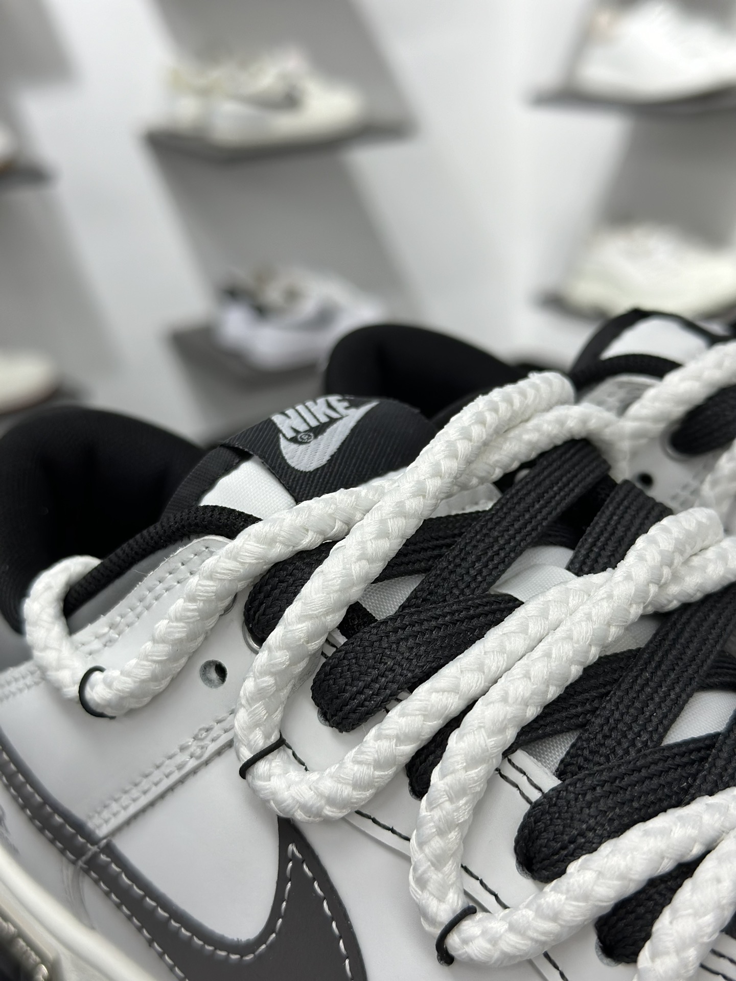 280 Nike SB Dunk Low 解构灰白 WB0510-064