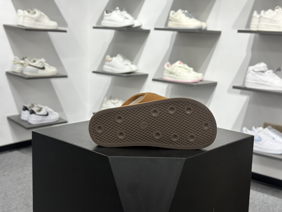 200 AD Originals Adimule 舒适百搭 防磨包头一脚蹬拖鞋