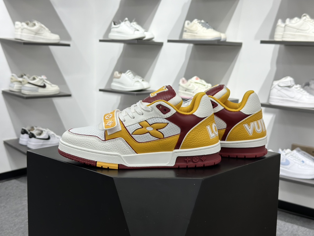 480 Louis Vuitton Trainer lv时装走秀运动鞋