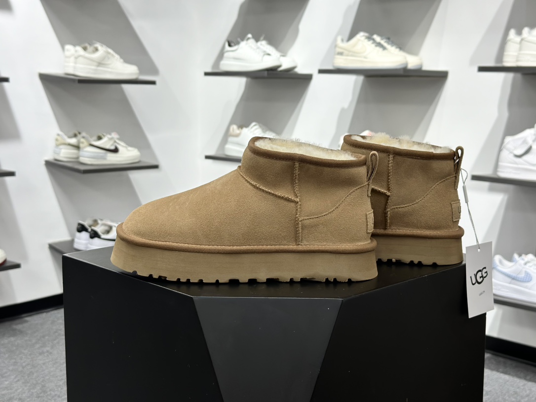 260 UGG 栗色 Mini厚底短筒3cm 小红书爆款 广州外贸大厂生产 鞋头到鞋垫真羊皮毛一体
