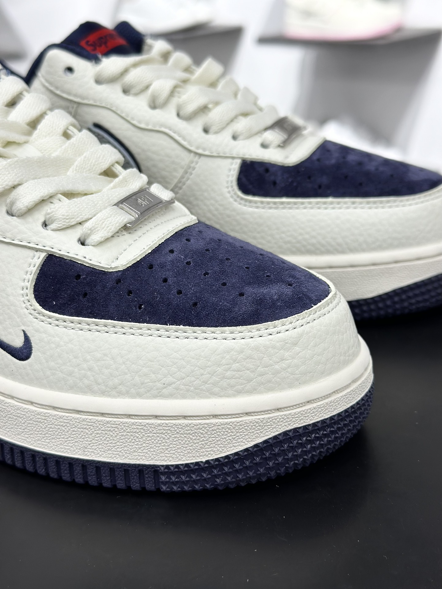 260 Nike Air Force 1 Low 07 x GIVENCHY 灰白小勾 KX2532-505